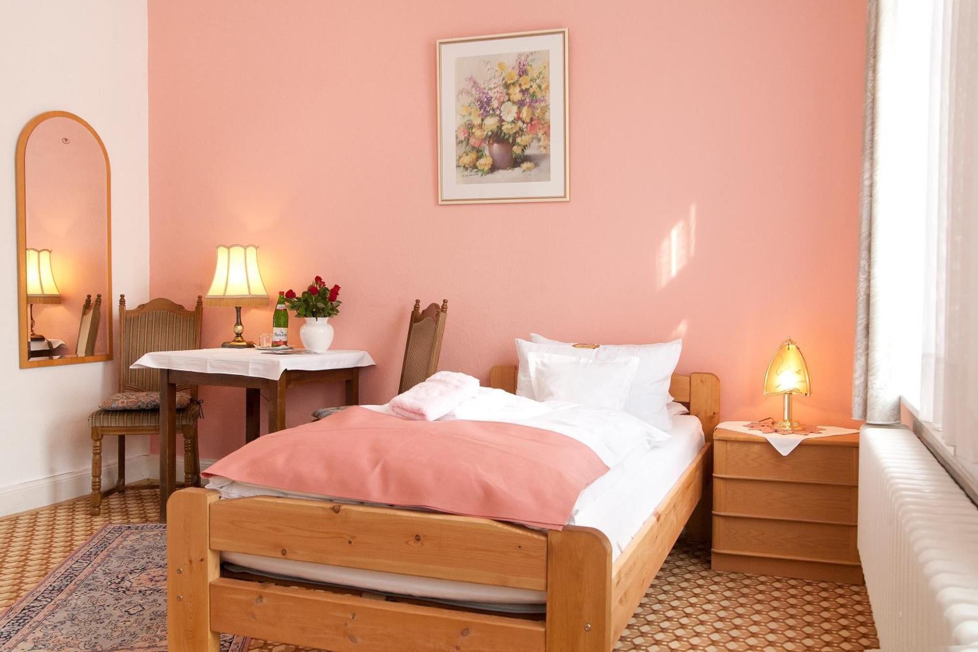 Haus Waldheim Hotell Malente Rum bild