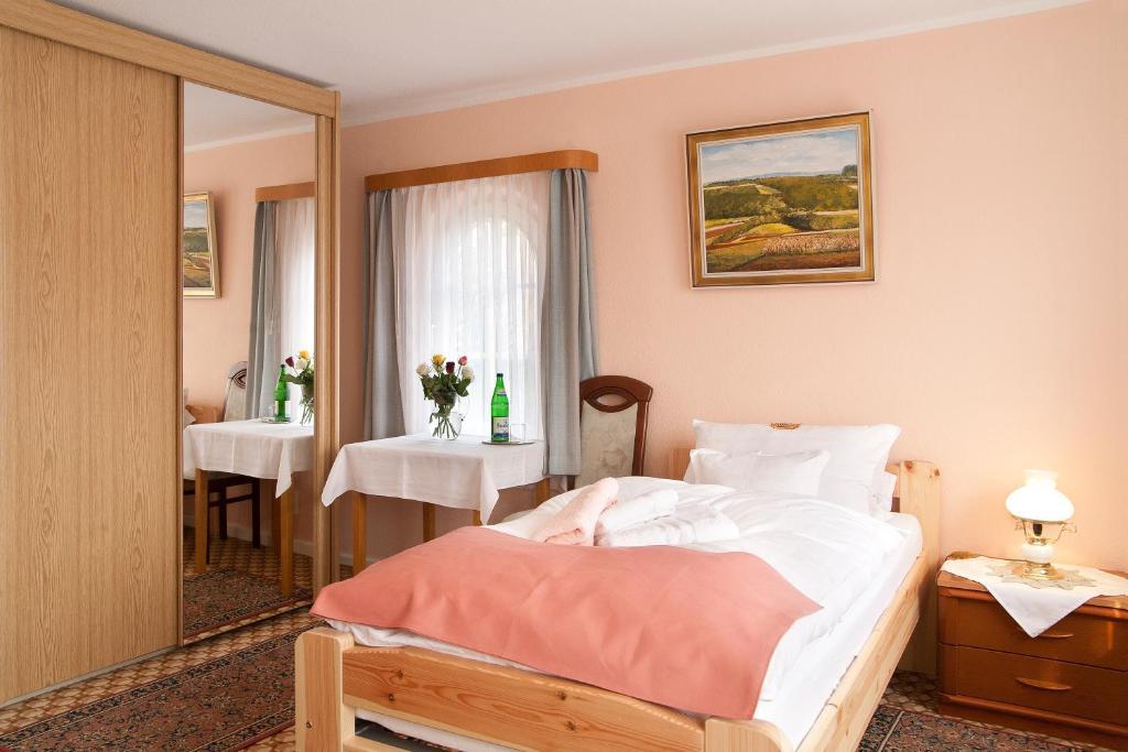 Haus Waldheim Hotell Malente Rum bild